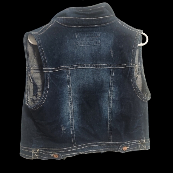 Womens Jean Vest - Picture 2 of 5